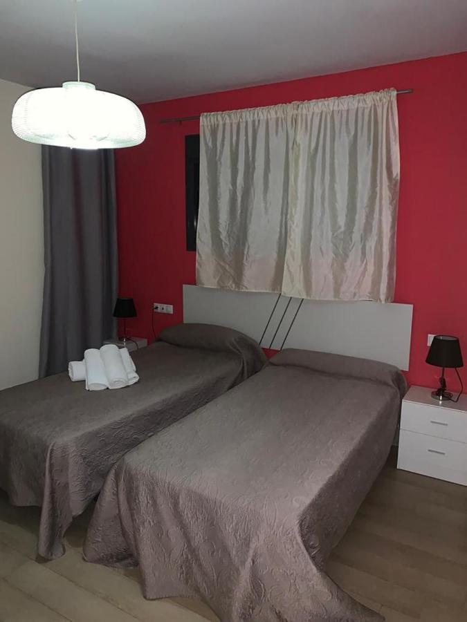 Apartamentos 16:9 Suites Almeria Luaran gambar