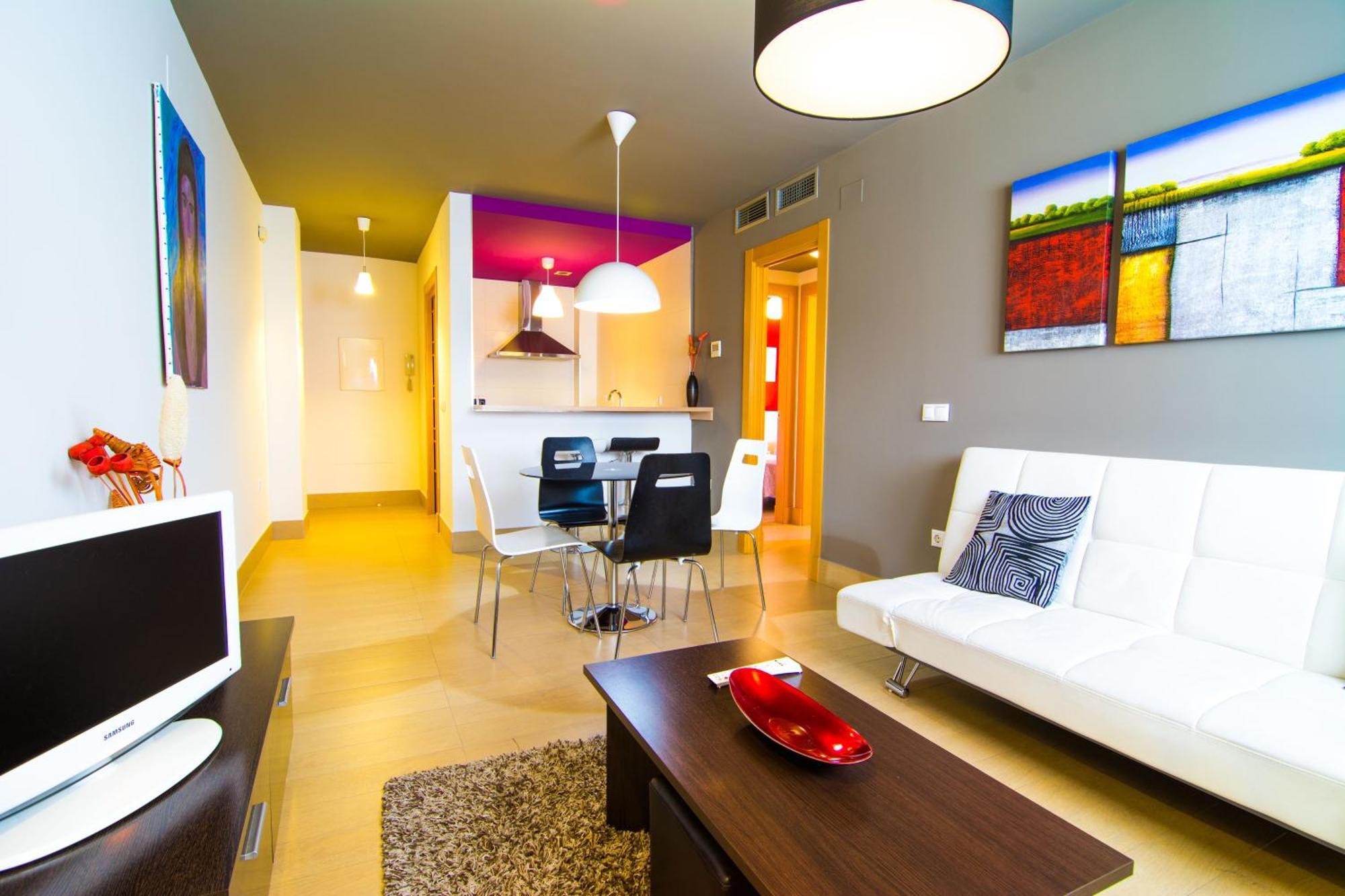 Apartamentos 16:9 Suites Almeria Luaran gambar